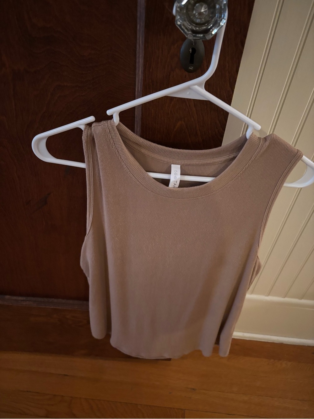 Tahari Ribbed Sleeveless Tank Top in Taupe